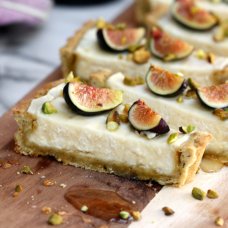 Fig Mascarpone Tart with Pistachio and Black Pepper Crust