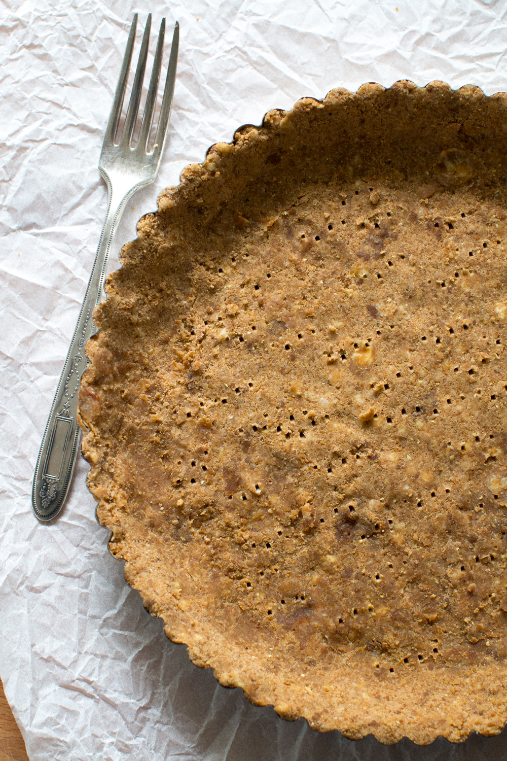 ginger molasses tart dough in pan