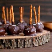 Chocolate Peanut Butter Pretzel Pops