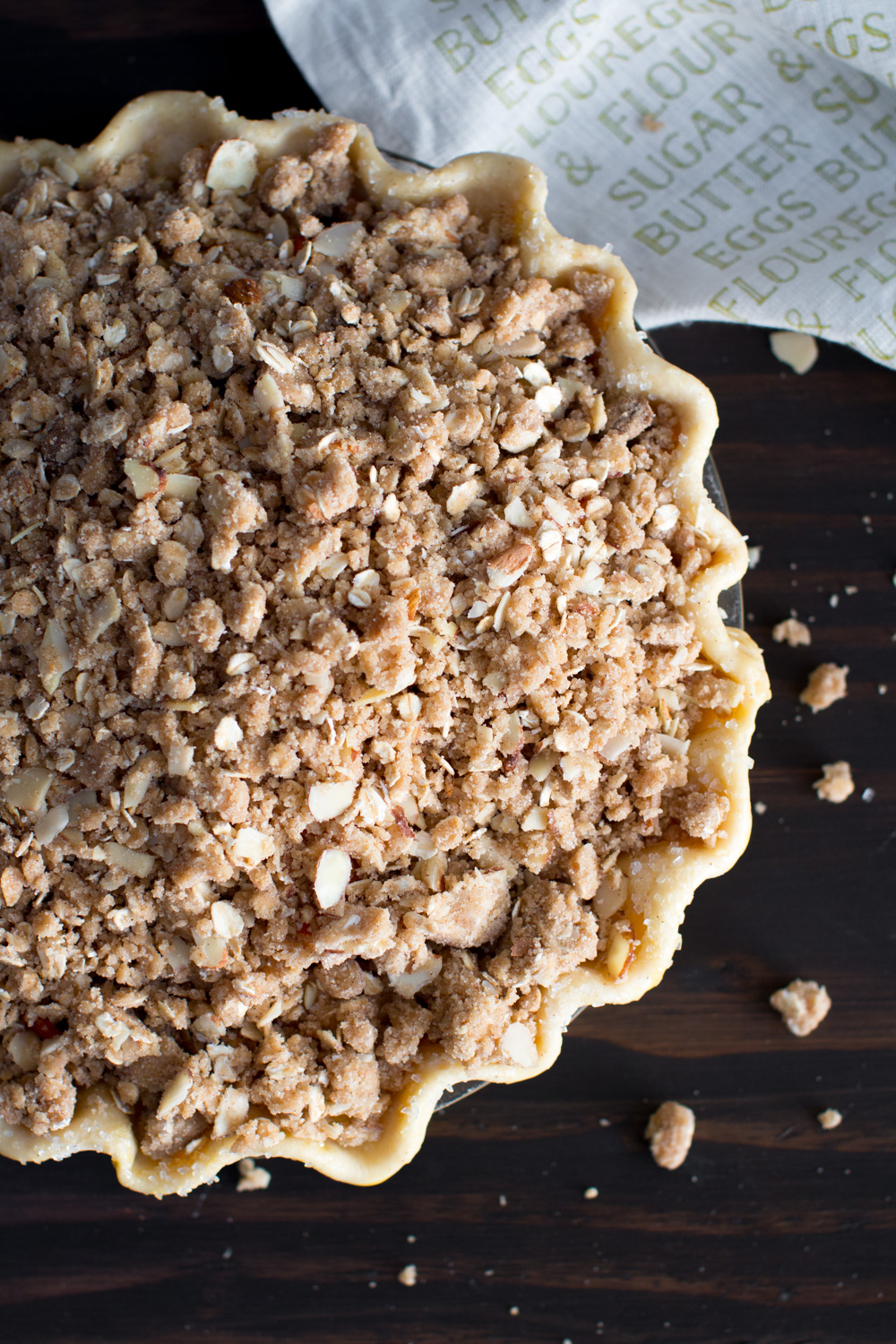 Apple Persimmon Crumble Pie pre-bake