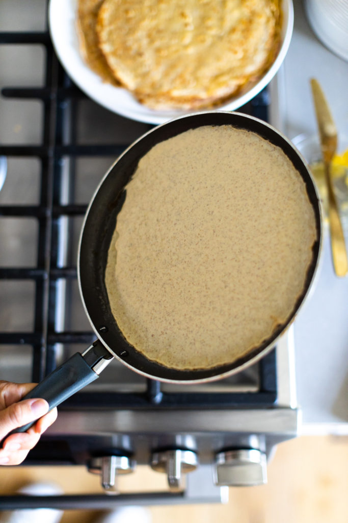 shaping rye crepes